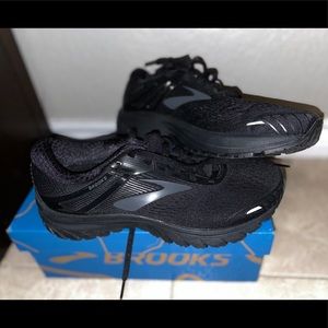 NEW Brooks Adrenaline GTS 18 Running Shoe